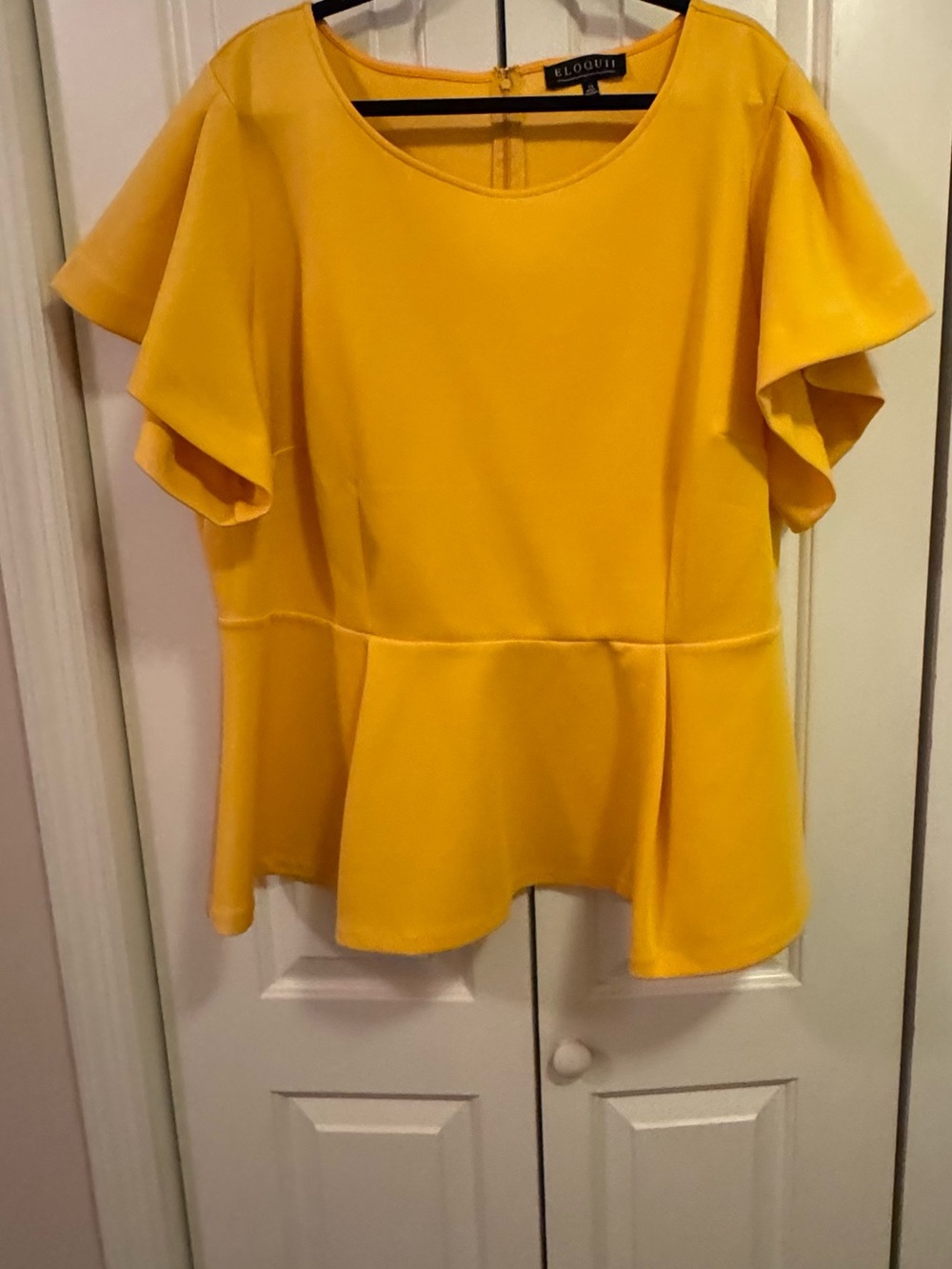 Beautiful Eloquii Yellow Flutter-Sleeve Peplum Top plus size 24.